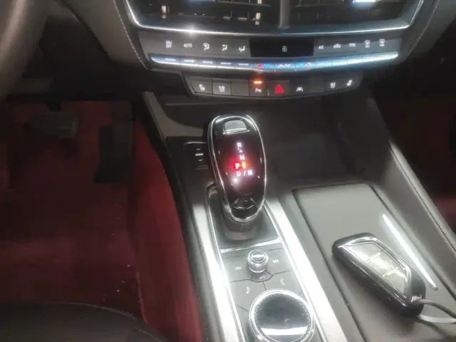 Cadillac CT5 — Фото автомобиля 13