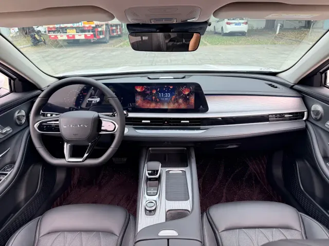 Chery Arrizo 8 — Фото автомобиля 6
