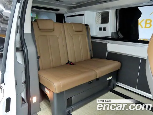 Hyundai Staria Staria 2WD автодом — Фото автомобиля 12