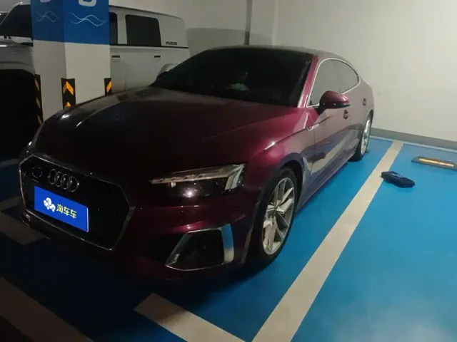 Фотография автомобиля — Audi A5