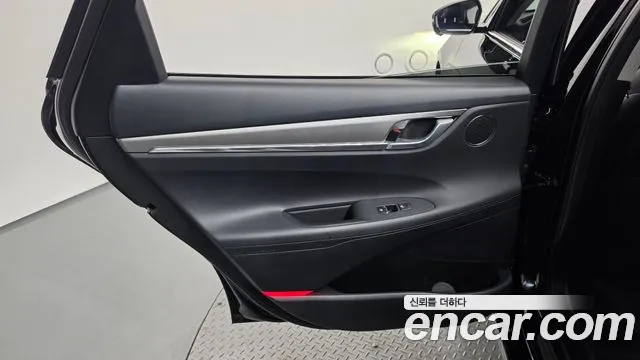 Hyundai Grandeur New — Фото автомобиля 14