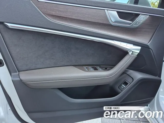 Audi A6 C8 — Фото автомобиля 7