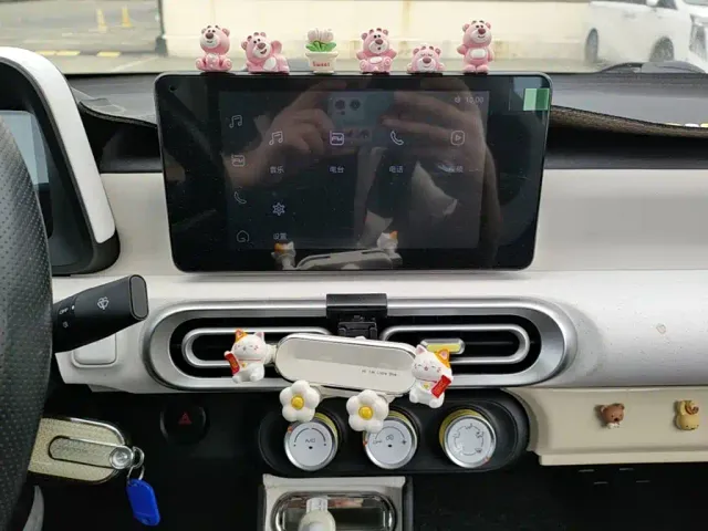 Wuling Hongguang Mini EV — Фото автомобиля 11