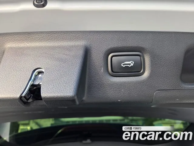 Hyundai Santafe Новый Santa Fe Дизель 2.2 2WD — Фото автомобиля 11