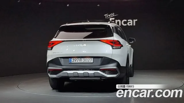 Kia Sportage Sportage 5-е поколение Бензин 1.6 турбо 2WD — Фото автомобиля 4