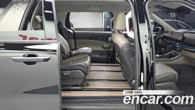 Kia Carnival 4th Gen — Фото автомобиля 18