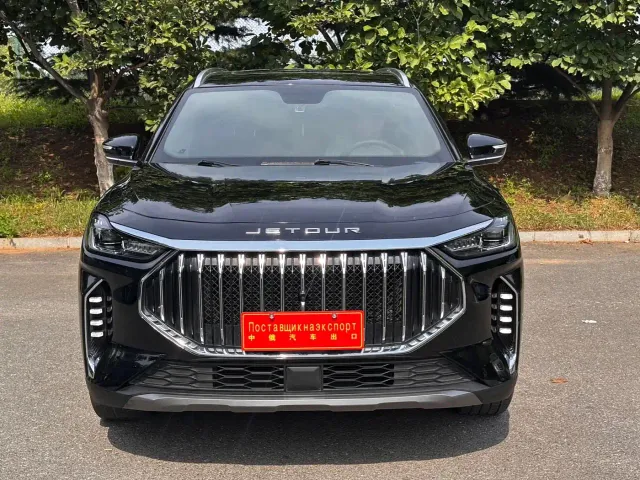 Jetour X70 Plus — Фото автомобиля 2