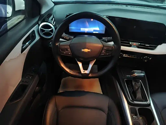 Chevrolet Monza — Фото автомобиля 10