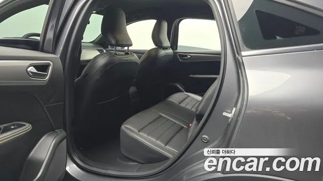 Renault Korea XM3 — Фото автомобиля 11