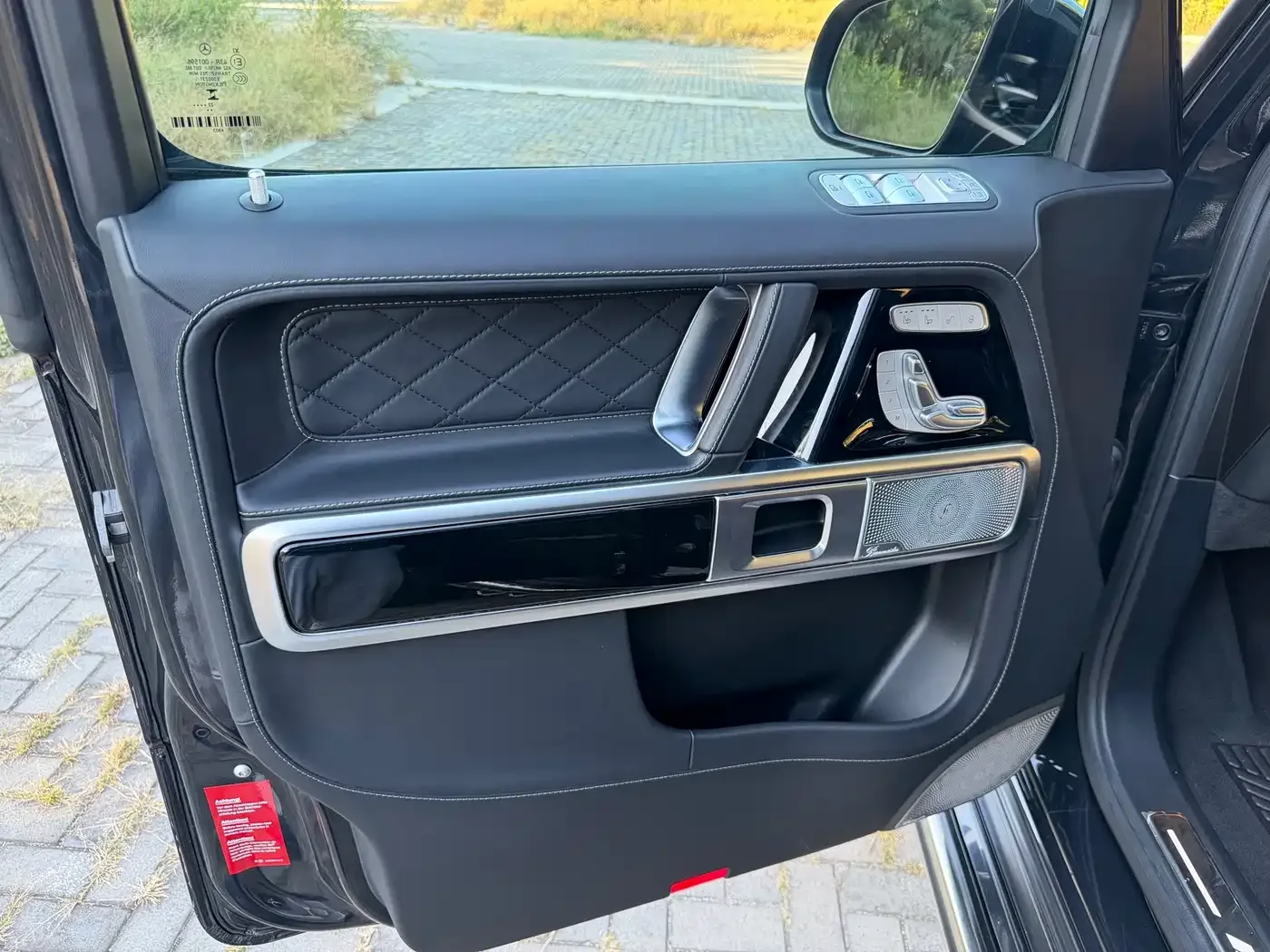 Mercedes-Benz Mercedes-Benz G-Class AMG 2023 AMG G 63 — Фото автомобиля 10
