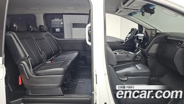 Hyundai Staria Staria Tourer 11 мест — Фото автомобиля 12