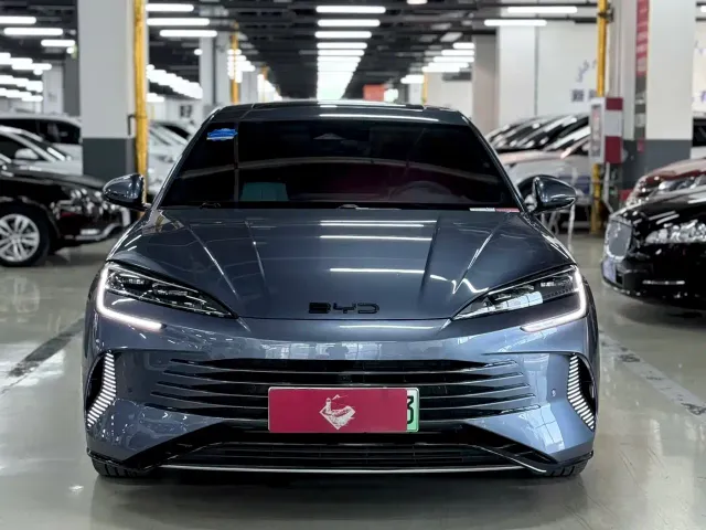 BYD Seal — Фото автомобиля 2