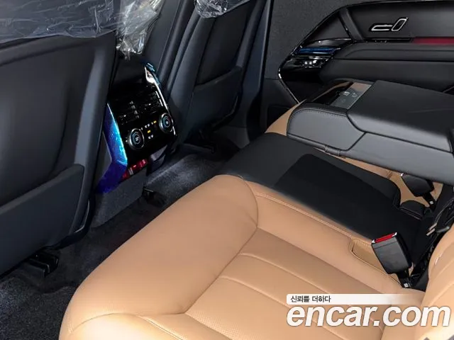 Land Rover Range Rover Sport — Фото автомобиля 7