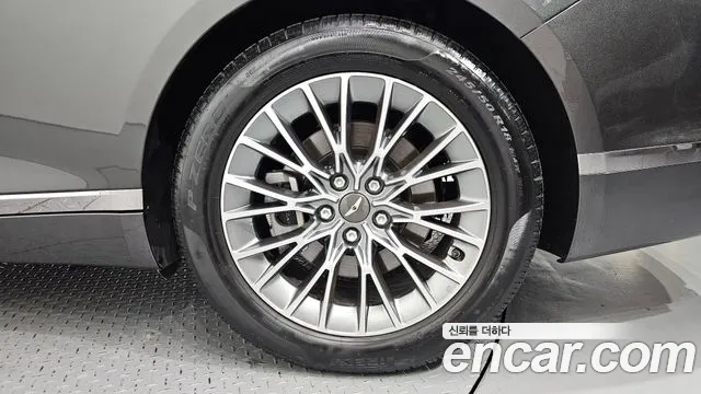 Genesis G80 RG3 — Фото автомобиля 21
