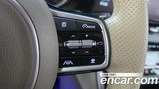 Kia Canival Carnival 4 поколение 9 мест Prestige — Фото автомобиля 15