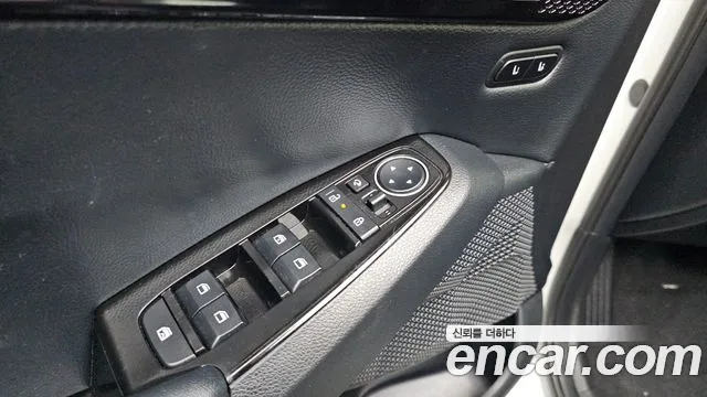 Kia Seltos — Фото автомобиля 19