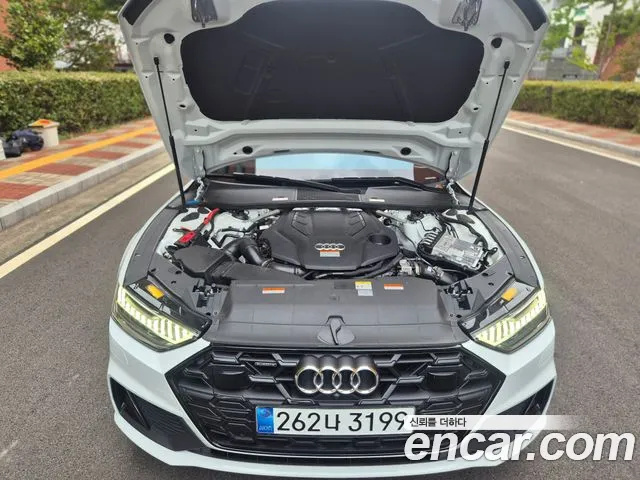 Audi A7 4K — Фото автомобиля 6