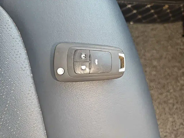 Chevrolet Monza — Фото автомобиля 8