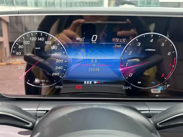 Mercedes-Benz GLE-Class — Фото автомобиля 6