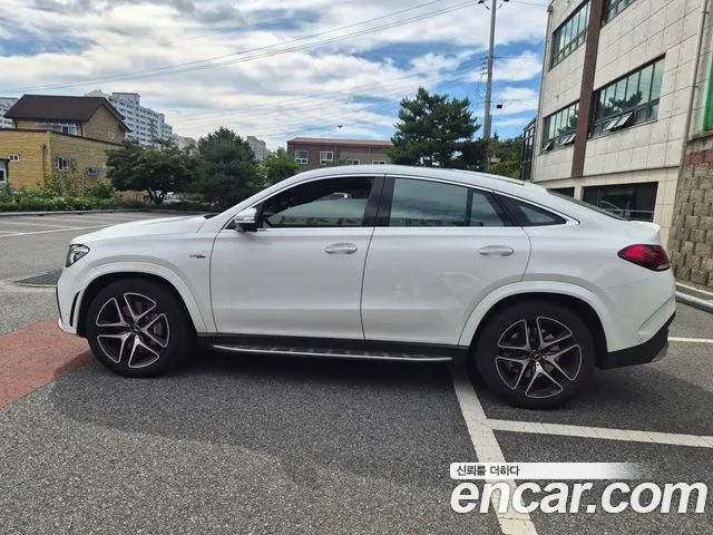 Mercedes-Benz GLE-Class — Фото автомобиля 4