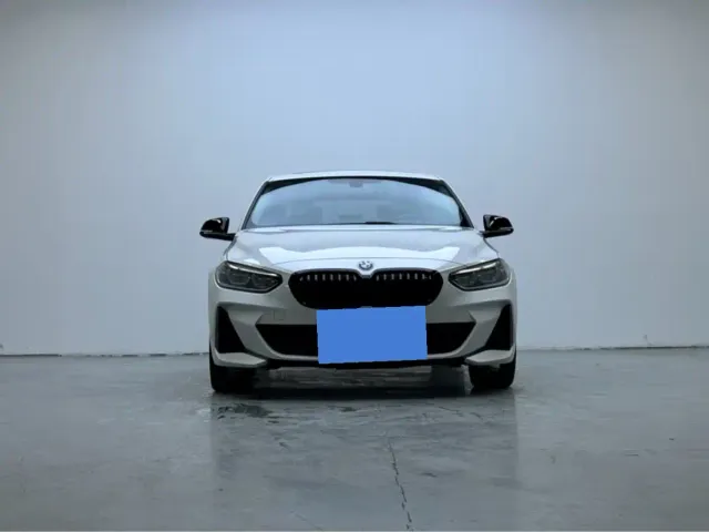 BMW 1 Series — Фото автомобиля 5