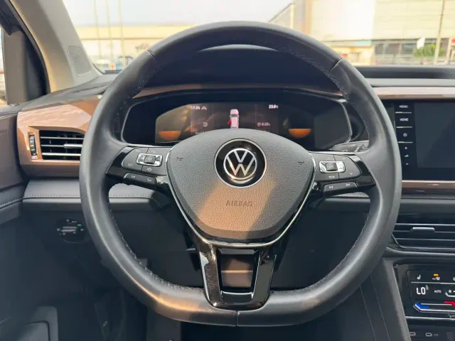 Volkswagen Tharu — Фото автомобиля 9
