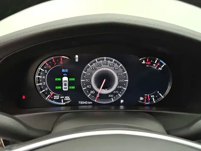 Cadillac CT6 — Фото автомобиля 14