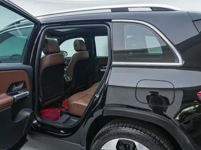 Mercedes-Benz GLB-Class — Фото автомобиля 12