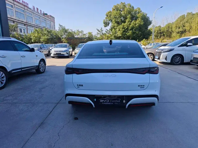 BYD Seal 06 — Фото автомобиля 5