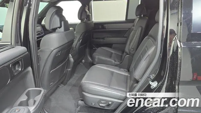 Hyundai Santafe — Фото автомобиля 11