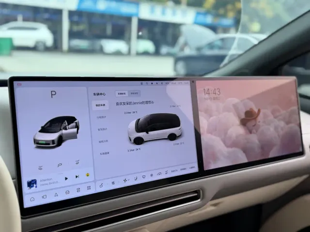 Li Auto i6 — Фото автомобиля 10