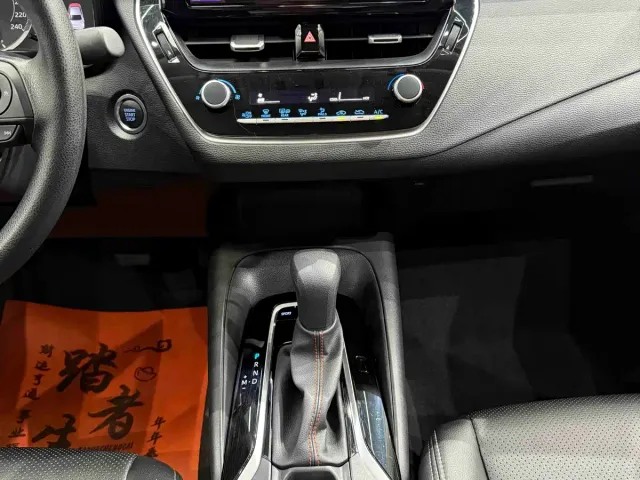 Toyota Corolla — Фото автомобиля 12