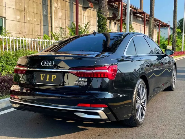 Audi A6L — Фото автомобиля 7