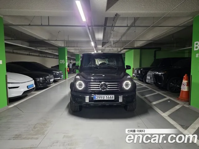 Фотография автомобиля — Mercedes-Benz G-Class W465