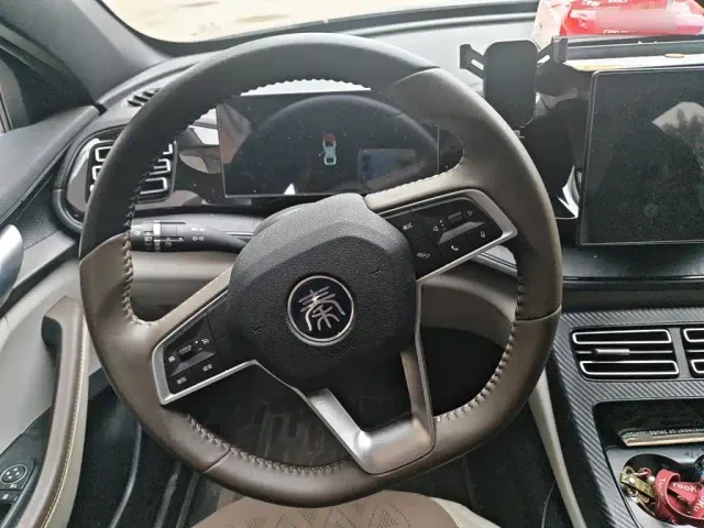 BYD Qin PLUS — Фото автомобиля 2