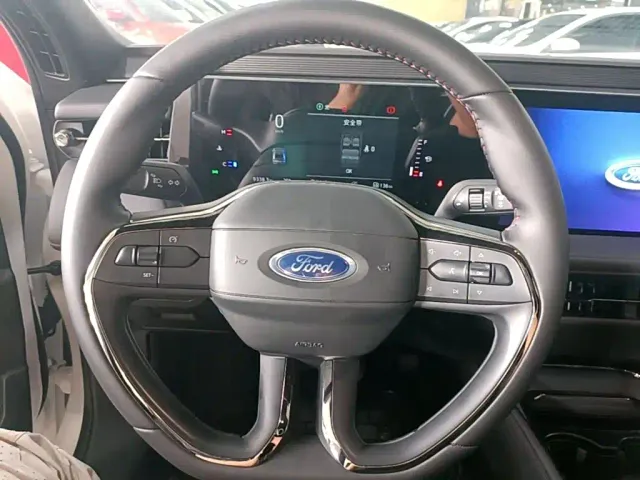 Ford Mondeo — Фото автомобиля 10