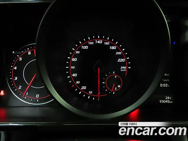 Hyundai Avante CN7 — Фото автомобиля 8