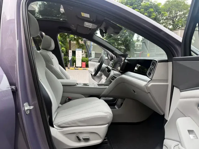 BYD Song Ultra — Фото автомобиля 9