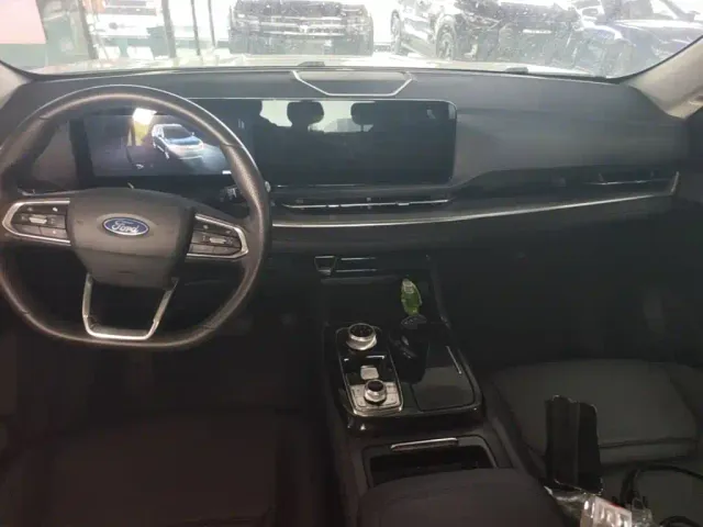 Ford Lingrui — Фото автомобиля 9