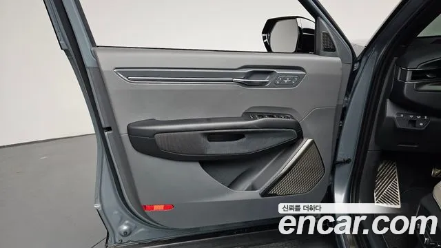 Kia EV9 — Фото автомобиля 24