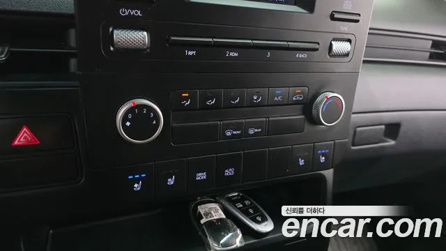 Hyundai Staria — Фото автомобиля 23