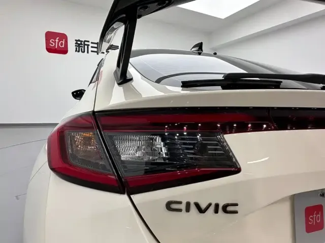 Honda Civic — Фото автомобиля 25