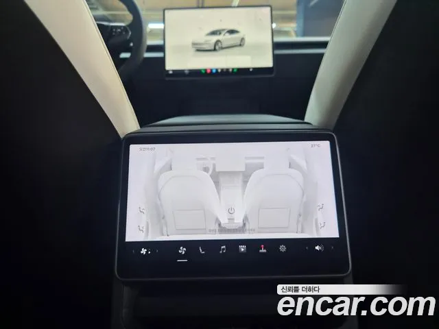 Tesla Model 3 — Фото автомобиля 11