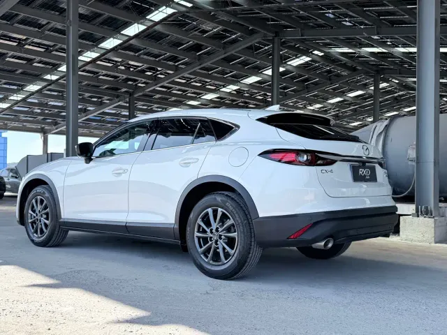 Mazda CX-4 — Фото автомобиля 4
