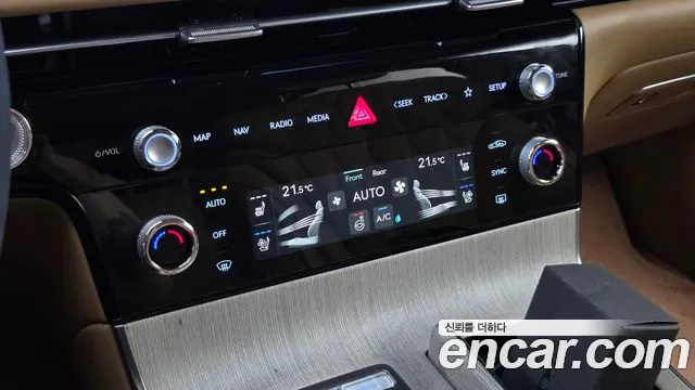 Genesis G80 RG3 — Фото автомобиля 19