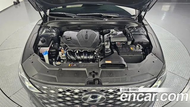 Hyundai Grandeur New — Фото автомобиля 9