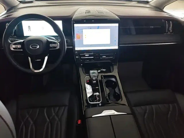 GAC Trumpchi M8 — Фото автомобиля 9