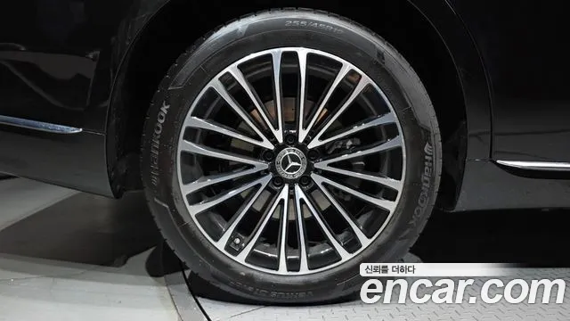 Mercedes-Benz S-Class W223 — Фото автомобиля 5