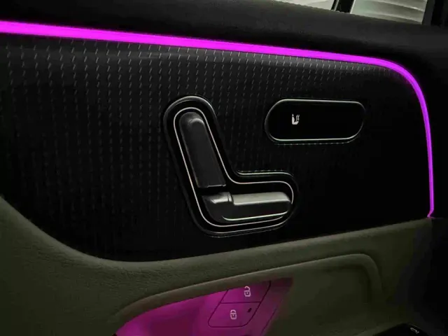 Mercedes-Benz EQB — Фото автомобиля 13