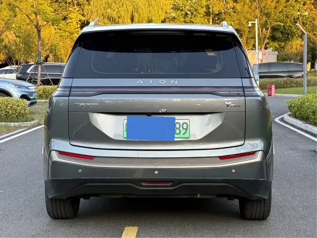 GAC Aion Y — Фото автомобиля 5